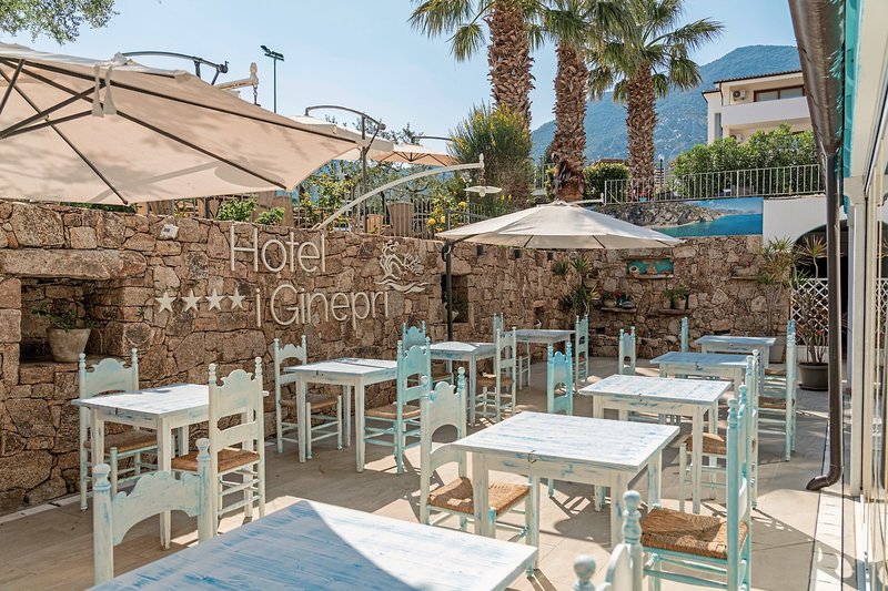 I Ginepri Hotel 13