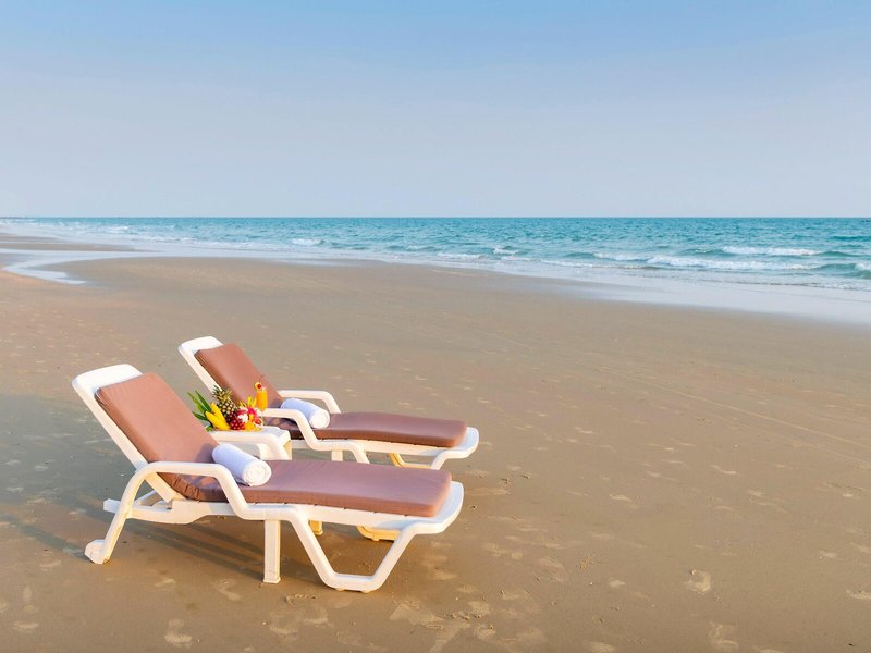 Novotel Rayong Rim Pae Resort Hotel 8