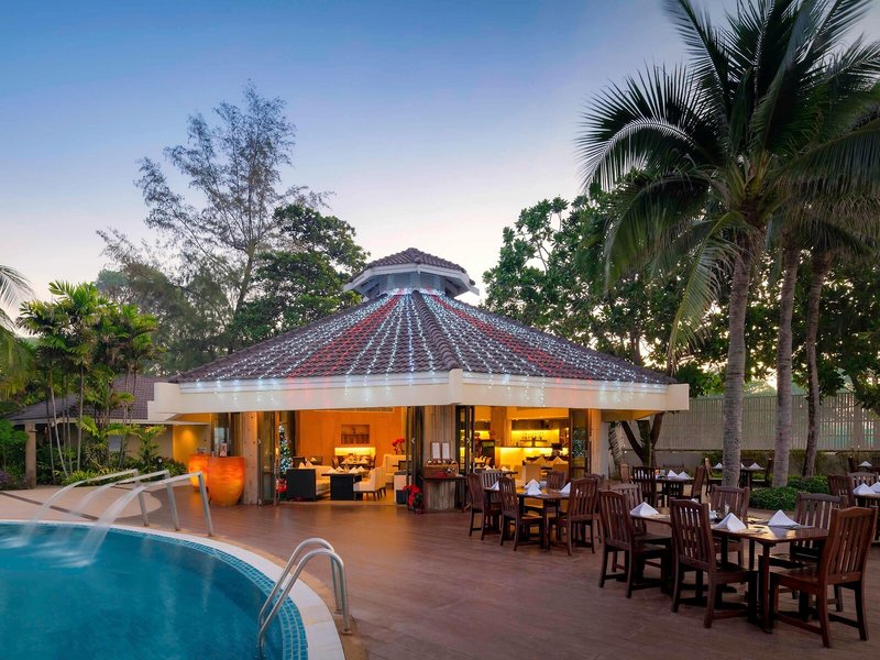 Novotel Rayong Rim Pae Resort Hotel 12