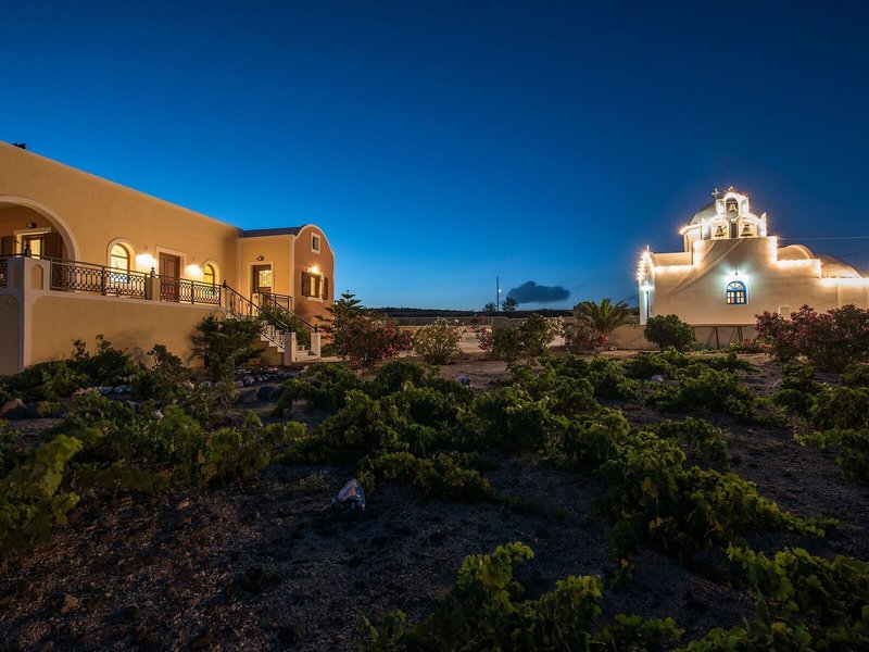 Vineyard Exclusive Suites 4