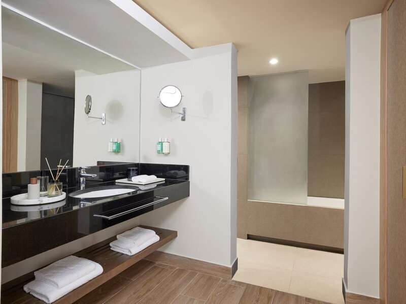 MarBella, Mar-Bella Collection 67