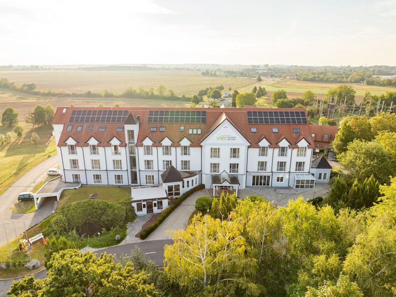 Thermenhotel Vier Jahreszeiten 1