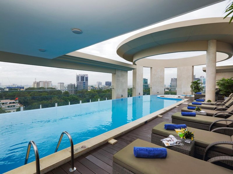 Central Palace Hotel 6