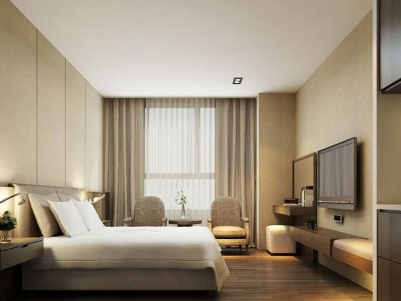 Central Palace Hotel 35
