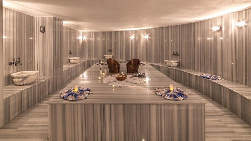 Motto Premium Hotel & Spa 6