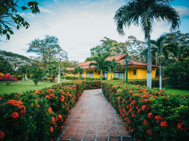 Papagayo Golden Palms Beachfront Hotel 4