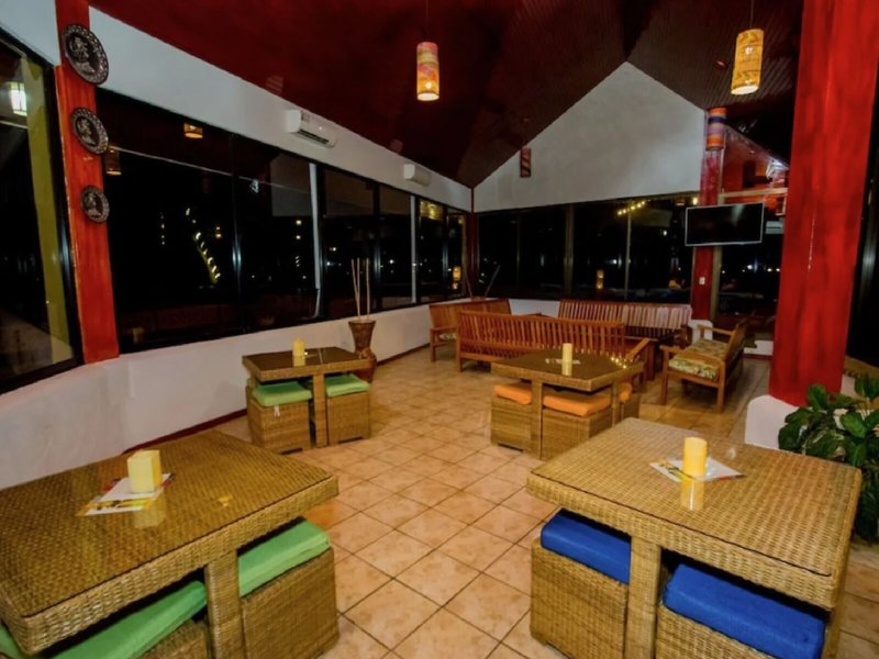 Papagayo Golden Palms Beachfront Hotel 25