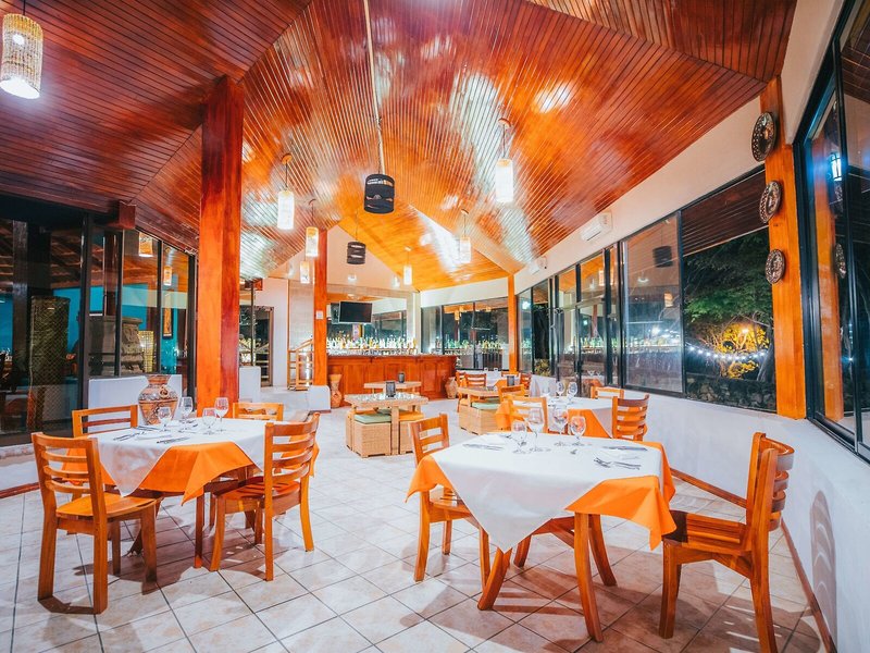 Papagayo Golden Palms Beachfront Hotel 35