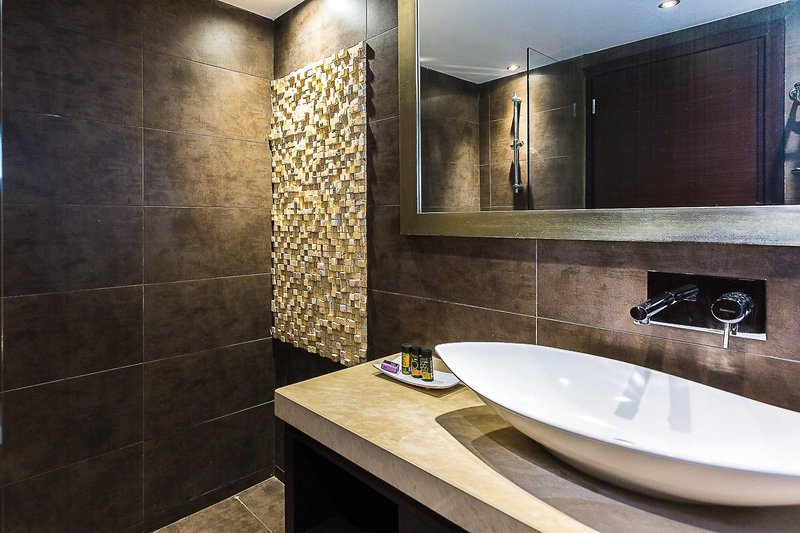 Theartemis Palace 33