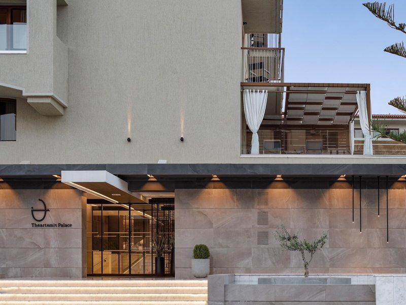 Theartemis Palace 10