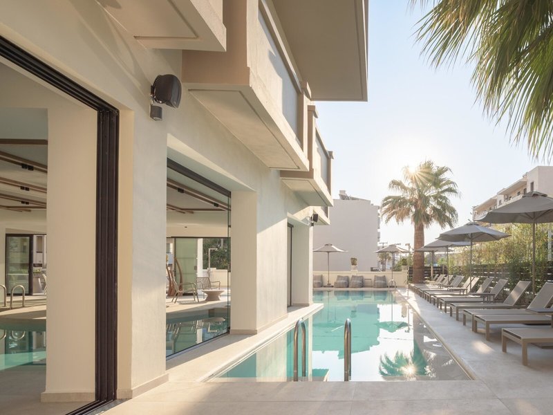 Theartemis Palace 25