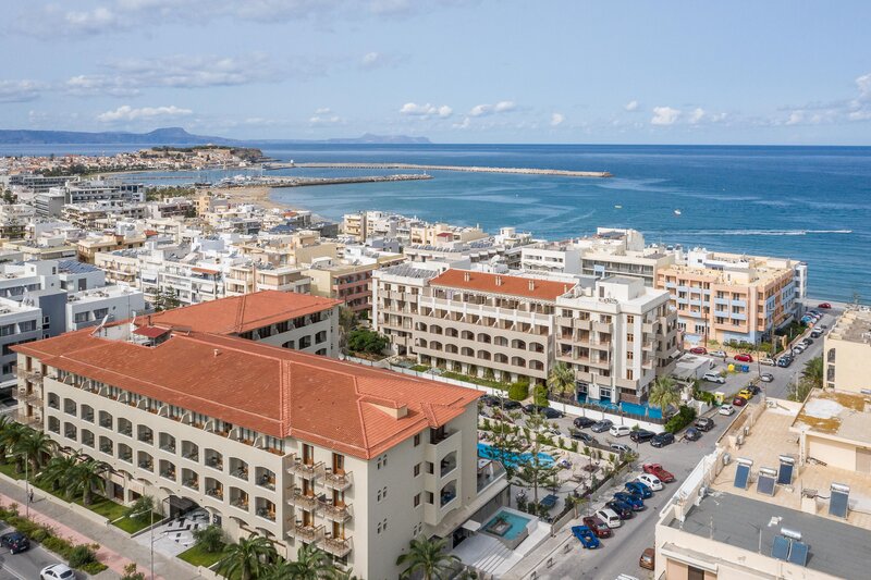 Theartemis Palace 12
