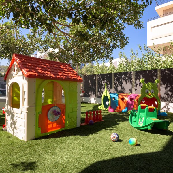 Theartemis Palace 31