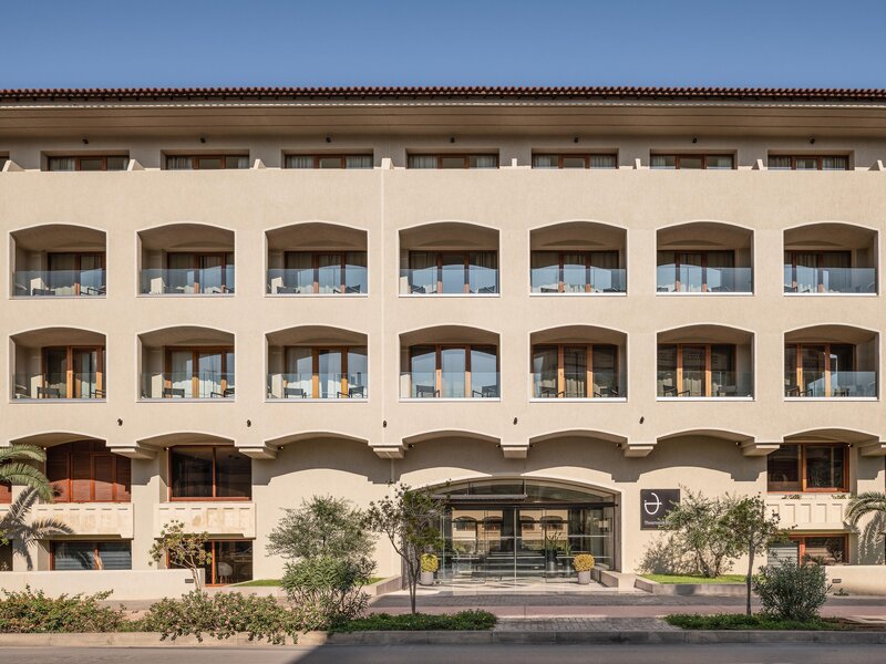 Theartemis Palace 43