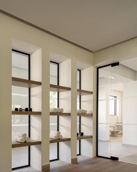 Theartemis Palace 60