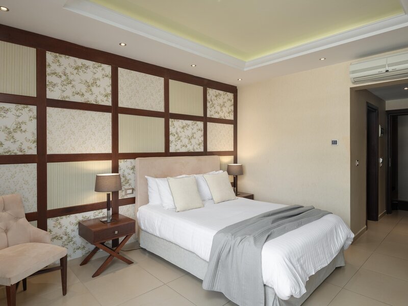 Theartemis Palace 69