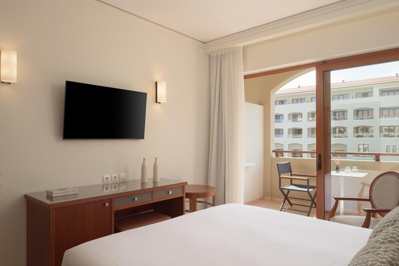 Theartemis Palace 121