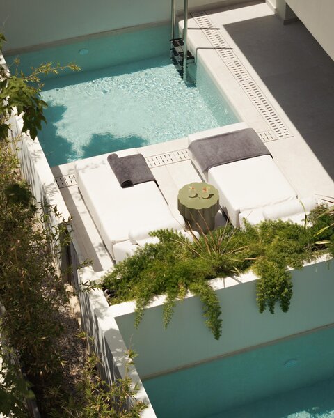 Theartemis Palace 160