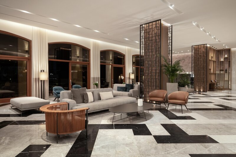 Theartemis Palace 192