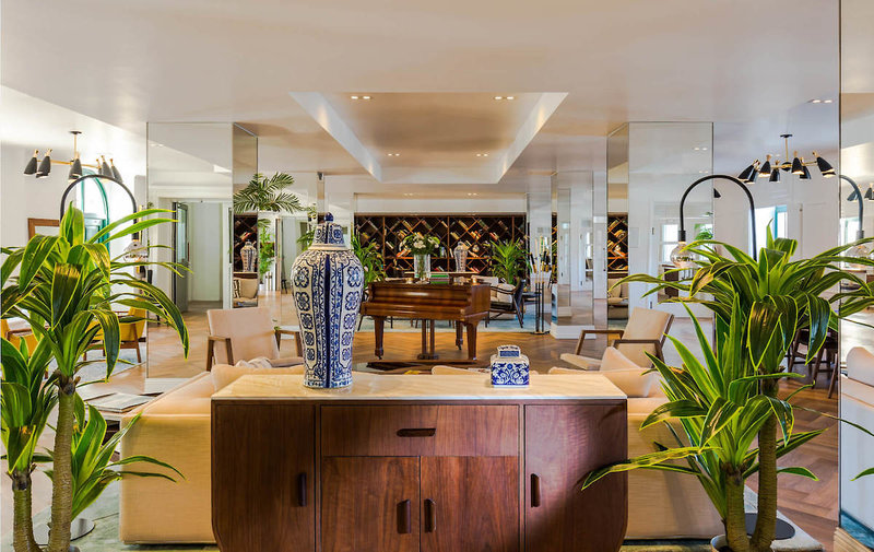 Brown Beach House 12