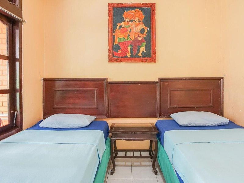 Mahendra Beach Inn 18