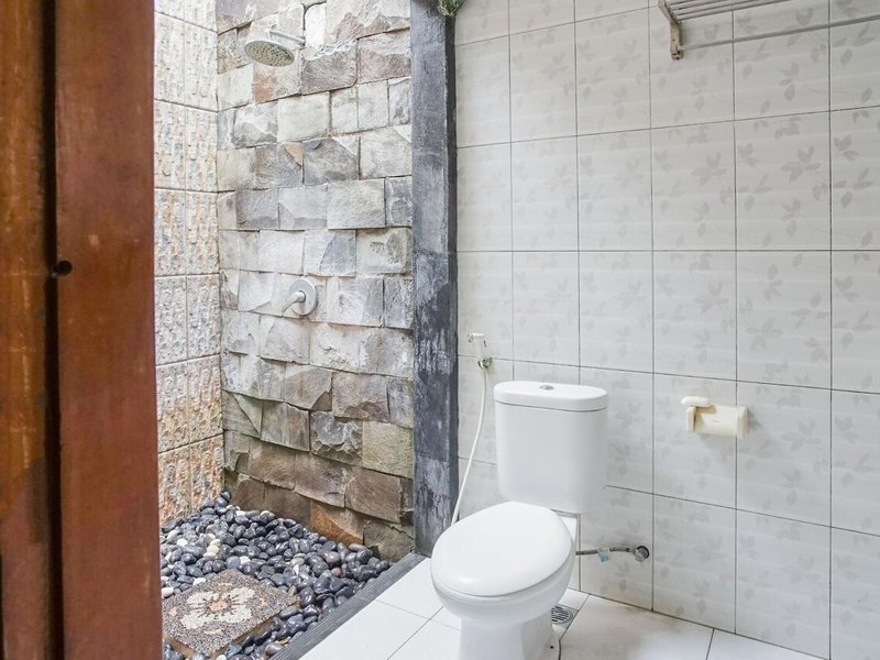 Mahendra Beach Inn 19