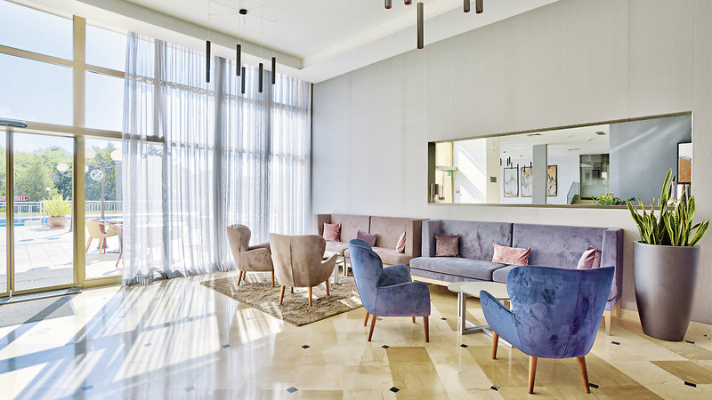 Arena Hotel Holiday 12
