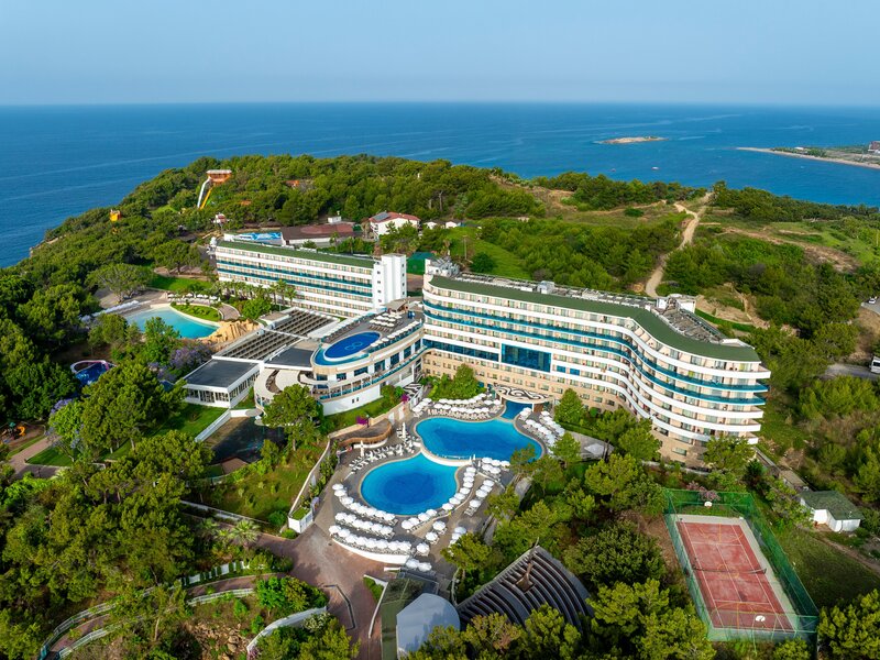 A Good Life Utopia Family Resort 29