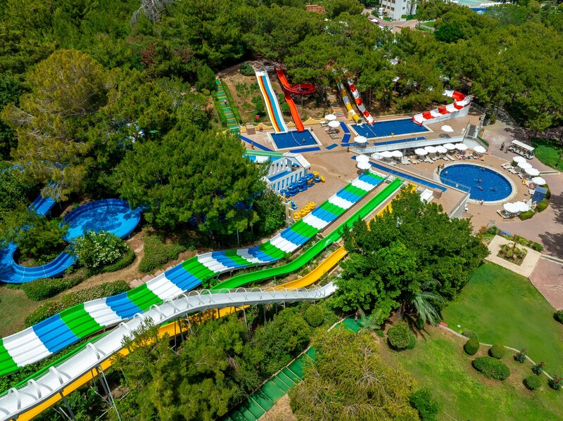 A Good Life Utopia Family Resort 34