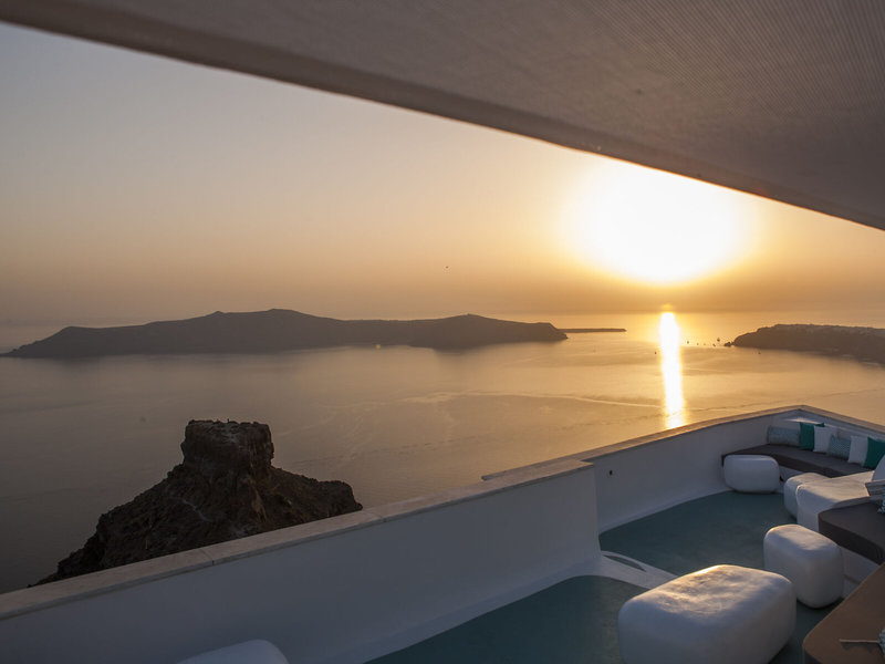 Andronikos Santorini 2