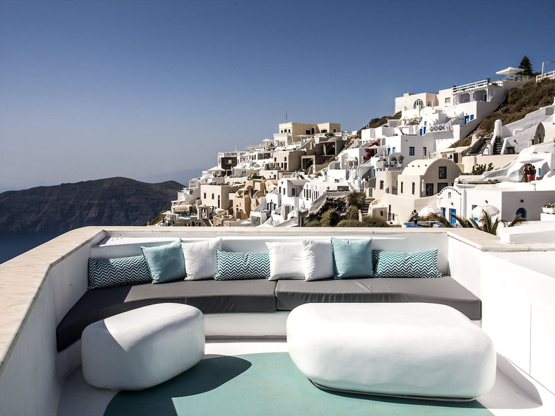 Andronikos Santorini 13
