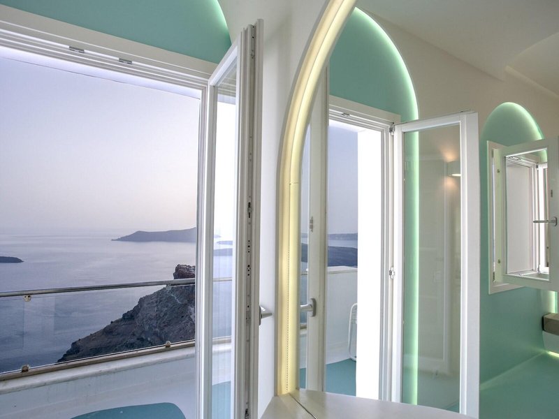 Andronikos Santorini 20