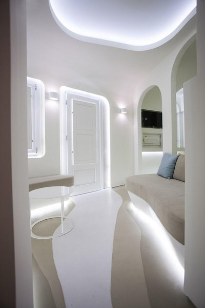 Andronikos Santorini 30