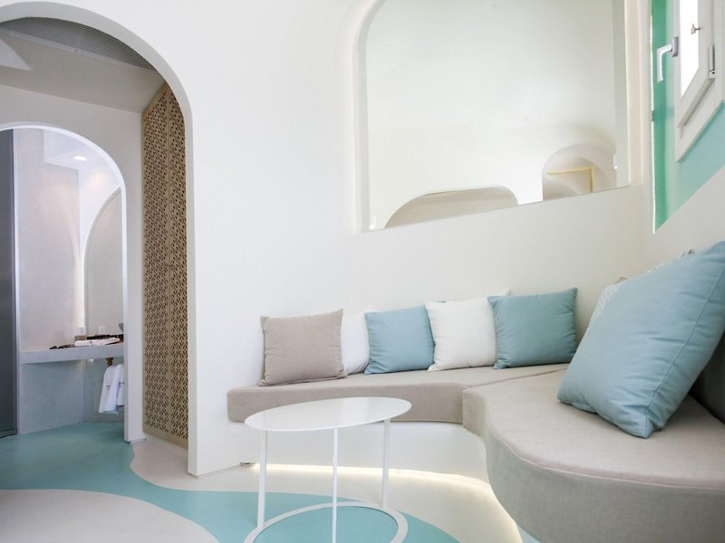 Andronikos Santorini 31