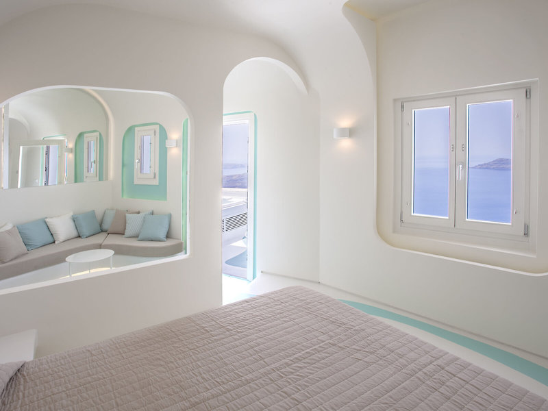 Andronikos Santorini 48