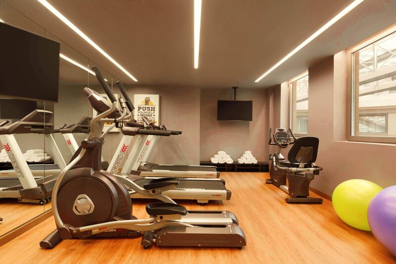 Wyndham Grand Athens 5