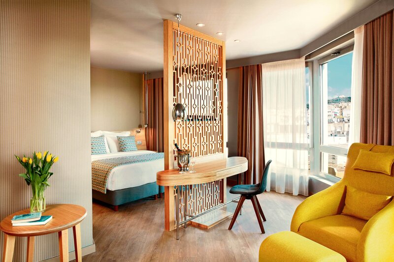 Wyndham Grand Athens 93