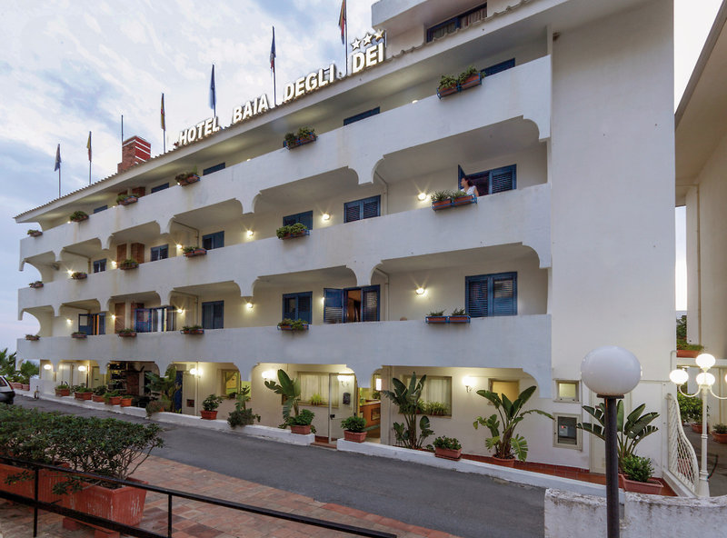 Hotel Baia Degli Dei 1