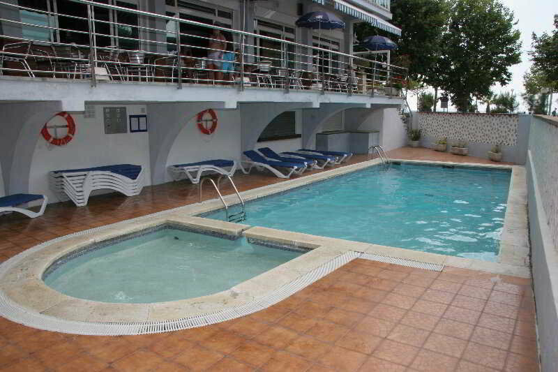 Hotel Internacional Calella 2