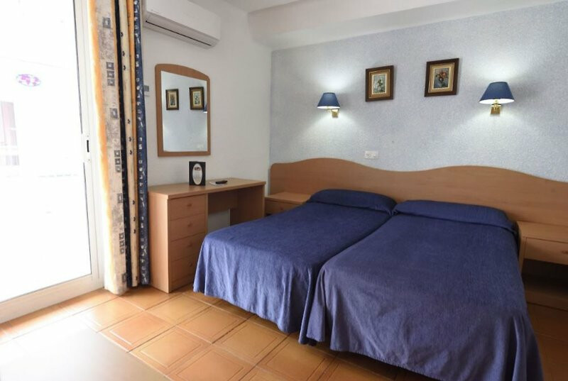 Hotel Internacional Calella 4