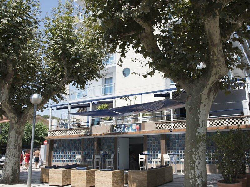 Hotel Internacional Calella 8