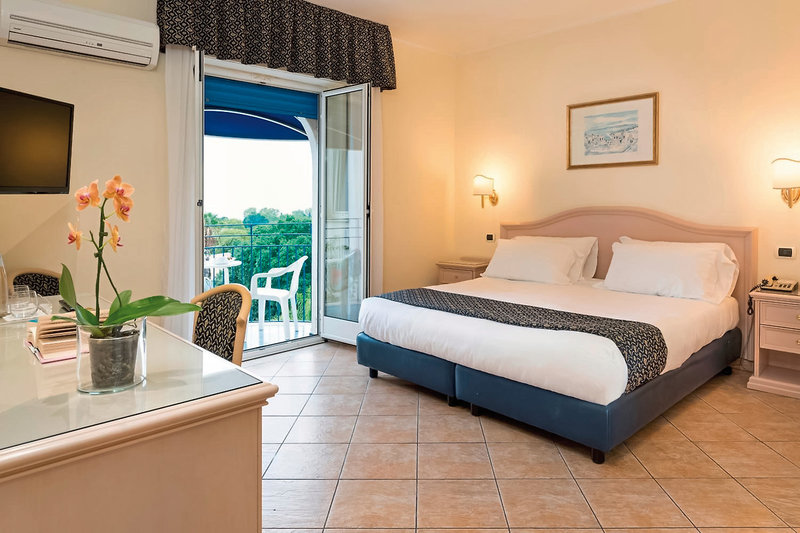 Sant Alphio Garden Hotel & Spa 28