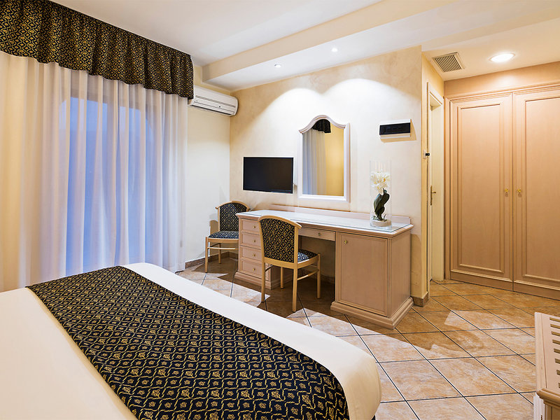 Sant Alphio Garden Hotel & Spa 10