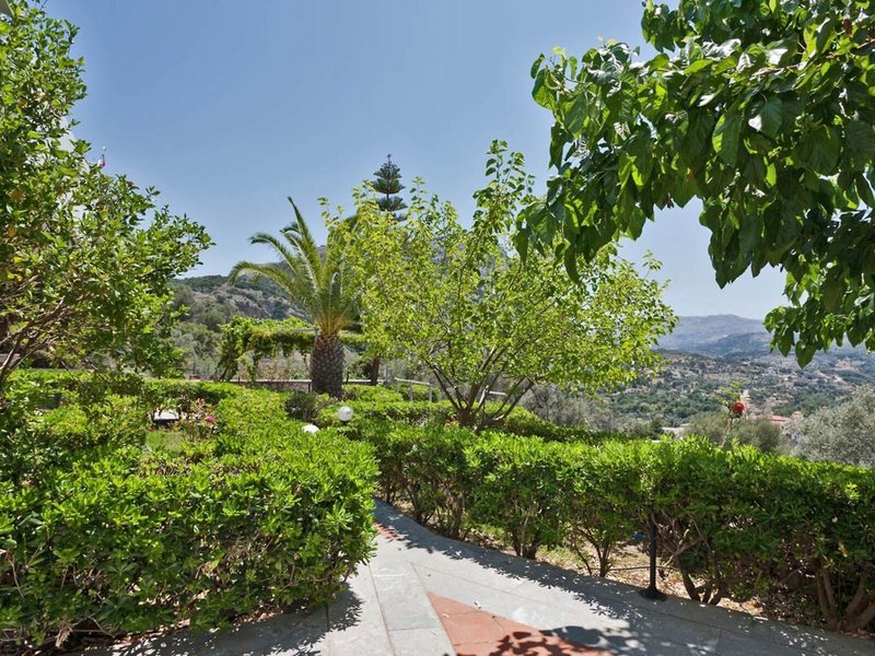 Rastoni Hotel 6 - Landscape