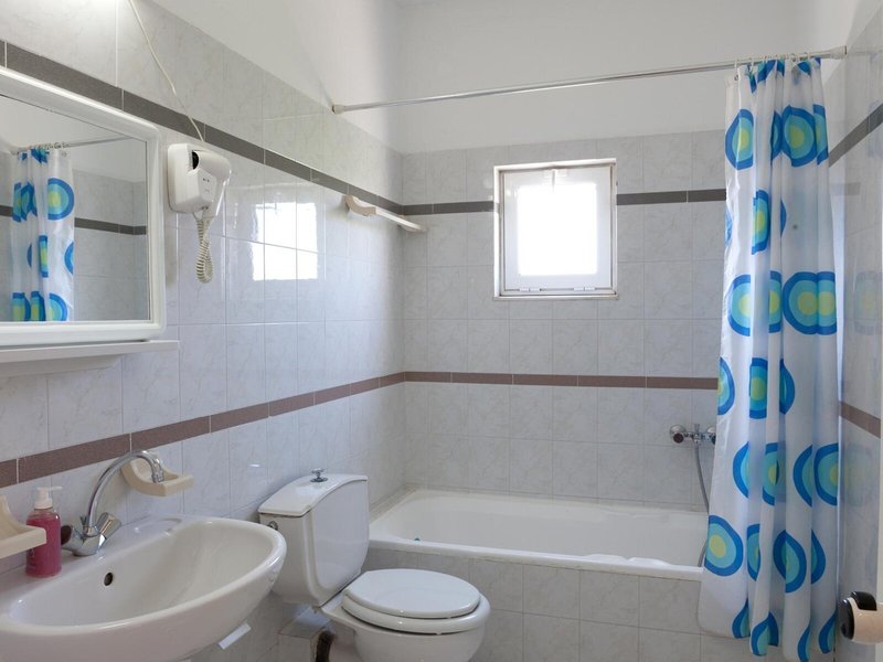 Rastoni Hotel 27 - Bathroom Example