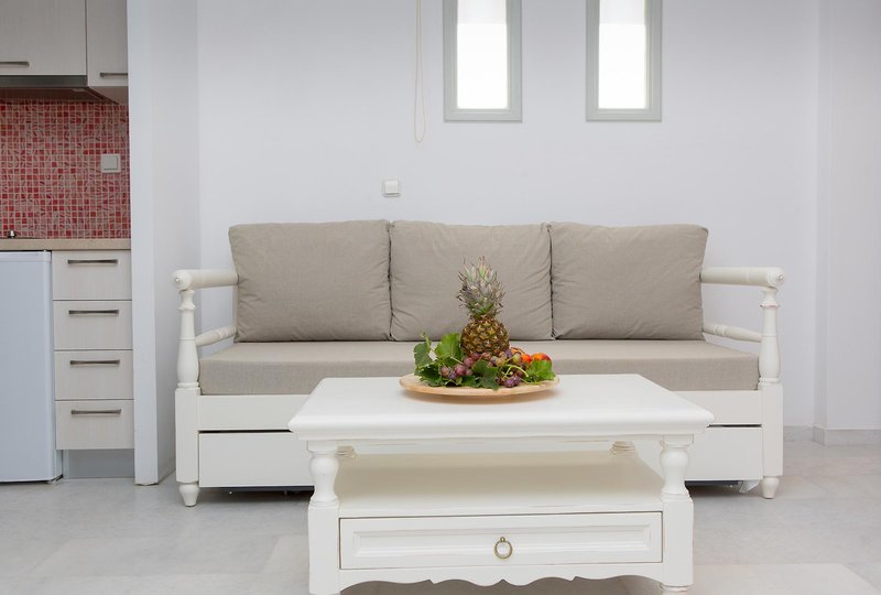 Sun & Moon Villas & Suites 13