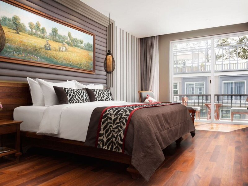 J7 Hotel 25