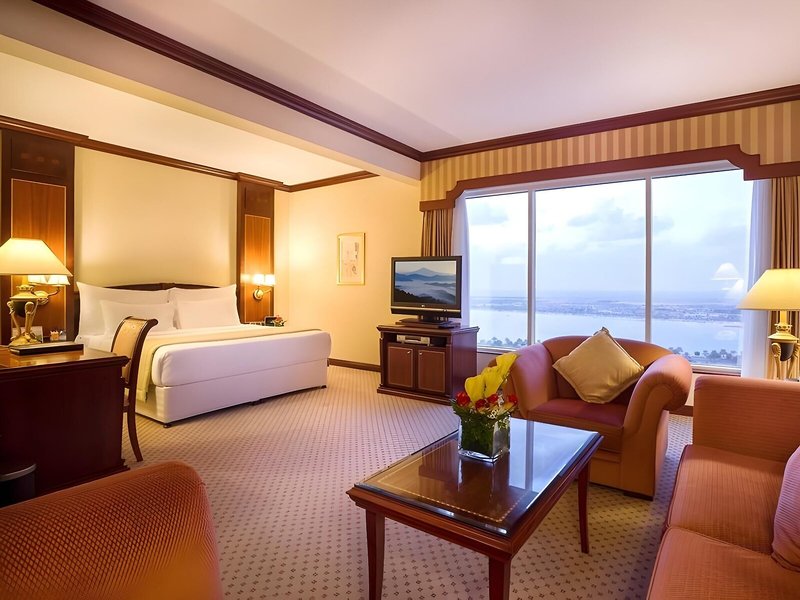 Corniche Hotel Abu Dhabi 26