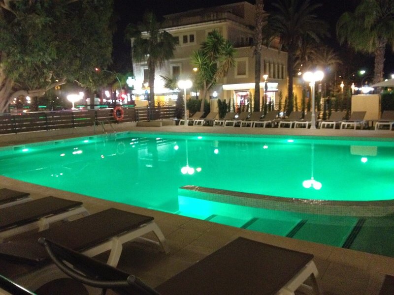 Planas 13 - Outdoor Pool