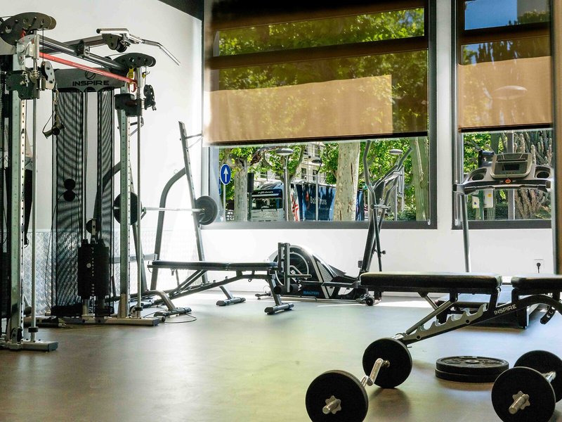 Planas 33 - Sports and leisure